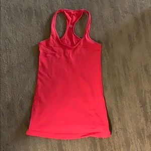 Lululemon pink top